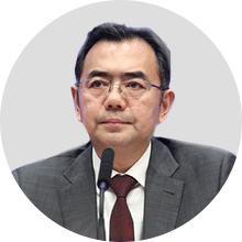 李国平