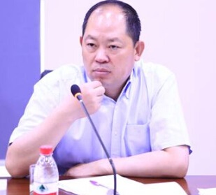 杨明