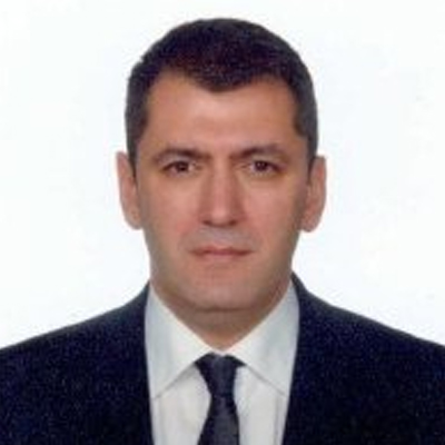 Özgür Simsek